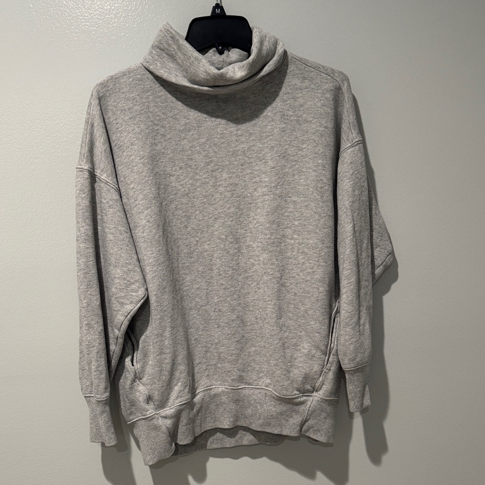 Aerie Women's Sweatshirt Relaxed Turtleneck Oversized Size S Gray